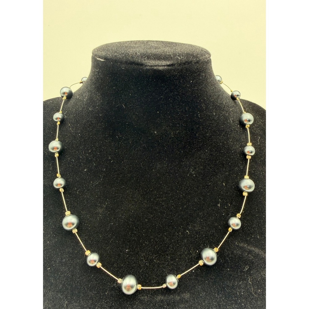 Carolee Grey Simulated Pearl Station Necklace Silver Tone Lobster Clasp Q051